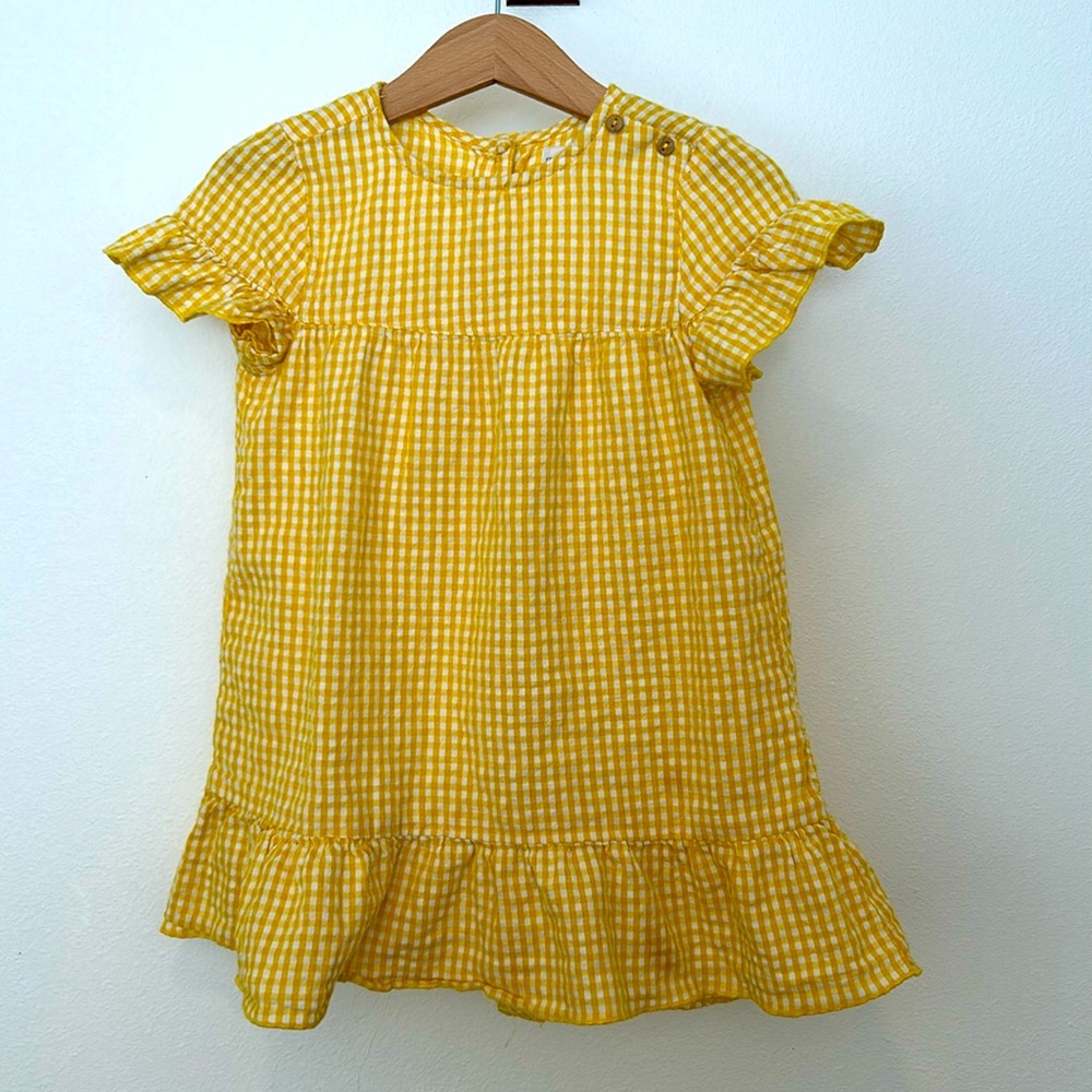 Sweet yellow Zara dress